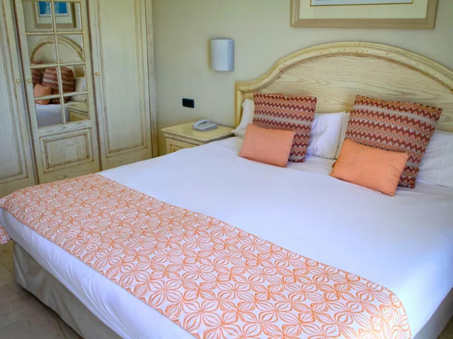 1 Bedroom, Suite, Balcony or Terrace، Holiday Club Playa Amadores 1/2
