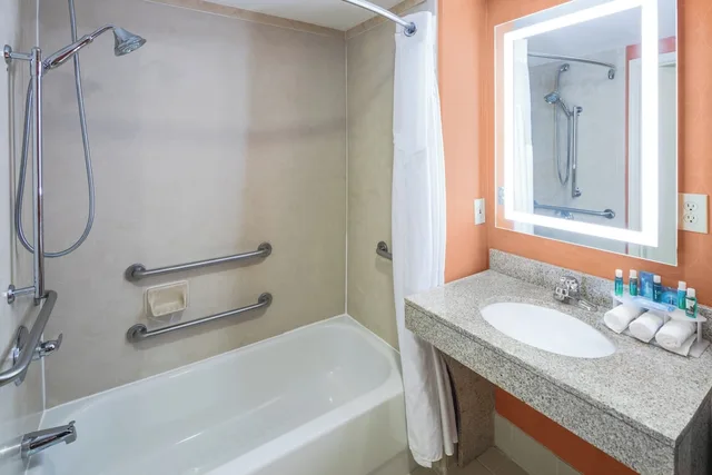 Suite, King and Queen Bed, Accessible, Holiday Inn Express And Suites Duluth Mall Area 4/4