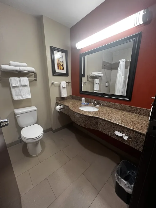 جناح بسرير كينج وسرير كوين، Holiday Inn Express Hotel And Suites Alva 5/5