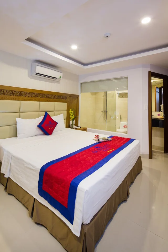 غرفة قياسية بسرير كوين، Sun City Hotel Nha Trang 1/5