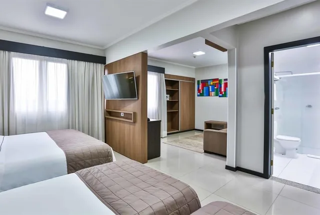 Premium, Suite, Queen Bed, Wyndham Golden Foz 5/6