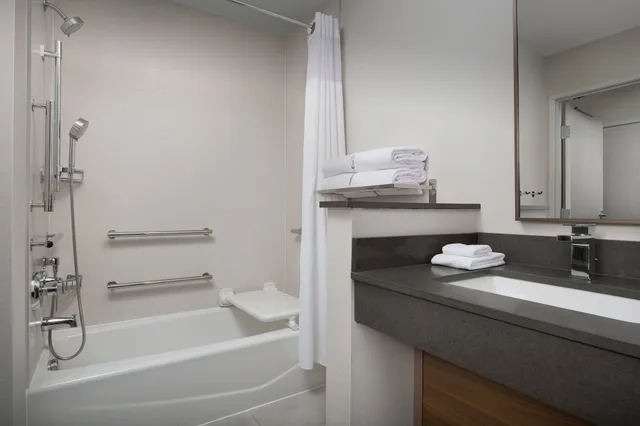 غرفة بسريرين كوين، Fairfield Inn & Suites by Marriott Aberdeen 2/3