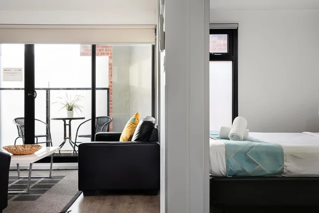 1 Bedroom, Apartment, Balcony, RNR Serviced Apartments North Melbourne 4/10