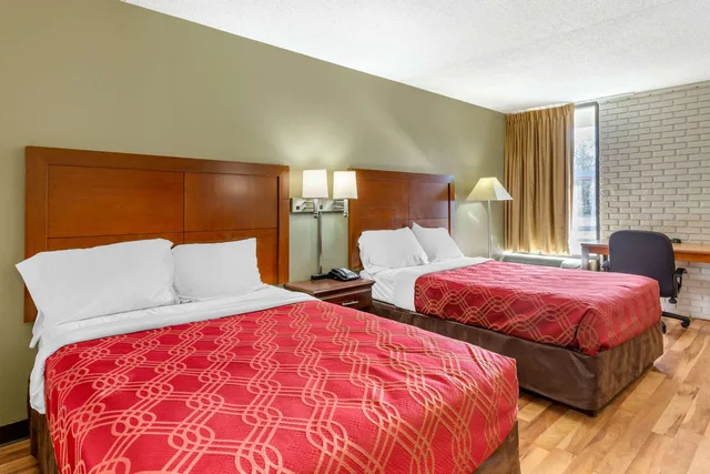 غرفة بسريرين مزدوجين للمدخنين، Econo Lodge Creedmoor - Butner 4/6