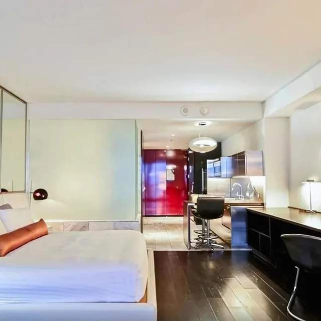 جناح بسرير كينج بشرفة، StripSuite Palms Place BALCONY Hotel,Resort & Casino - NO RESORT FEE 2/4