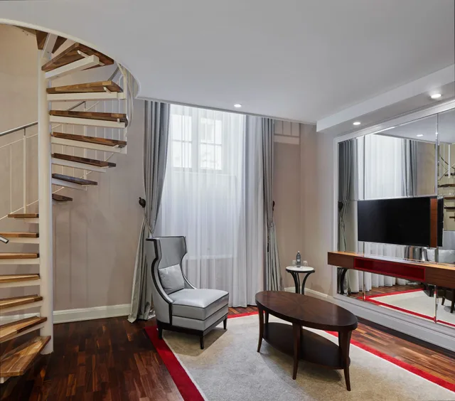 Duplex, Suite, TITANIC Gendarmenmarkt Berlin 2/3