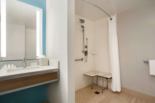 جناح بسريرين كوين لذوي الإعاقة، Hilton Garden Inn New Orleans Convention Center 2/2