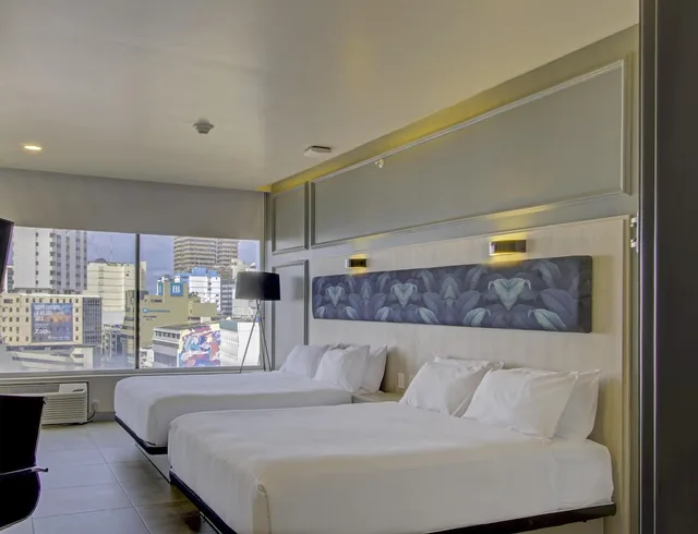 Premium, 2 Queen Beds, River Front، DoubleTree by Hilton Guayaquil 1/10