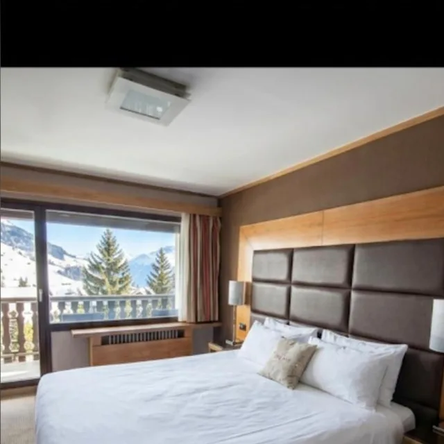 Room, King Bed, Mountain View, Madame Vacances Hotel Ibiza (ex La Farandole Hotel) 1/4