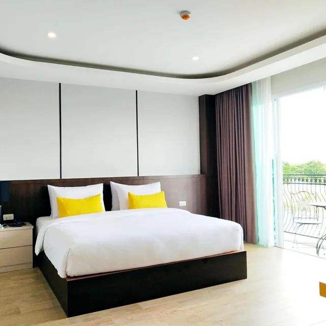 غرفة ديلوكس بسرير كينج، Koco Hotel 1/6