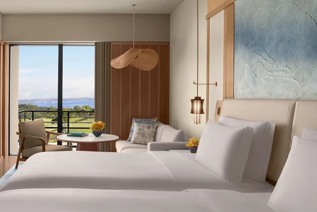 غرفة ديلوكس بسريرين مزدوجين بشرفة، The Ritz Carlton Okinawa 6/10