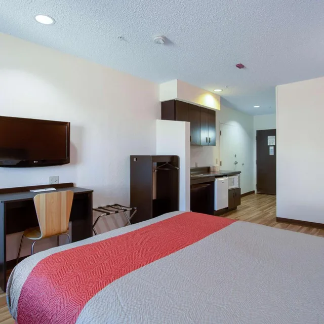 غرفة بسرير كوين لذوي الإعاقة، Motel6 El Paso, TX - Southeast 6/10