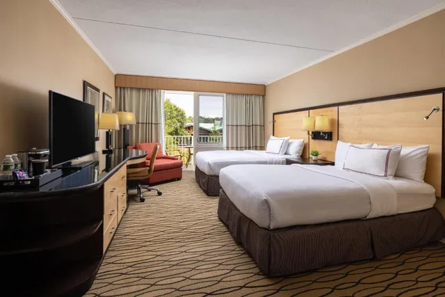 غرفة رباعية بشرفة، Sleepy Hollow Hotel, a Dolce by Wyndham 1/1
