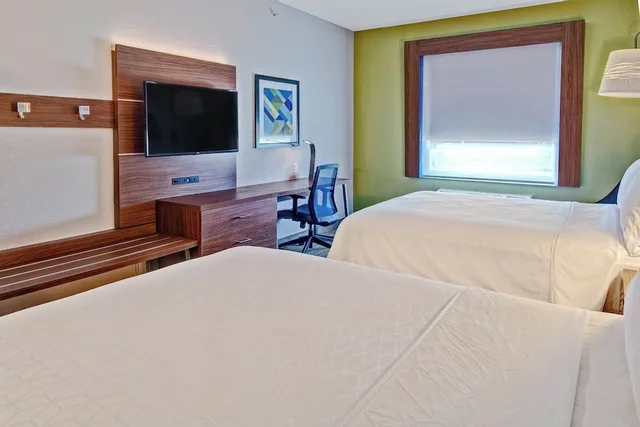 غرفة قياسية لذوي الإعاقة، Holiday Inn Express Hotel Suites Clarksville 1/3