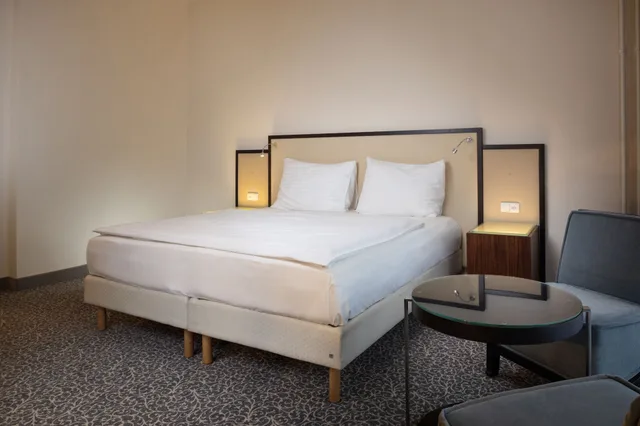 غرفة كلاسيكية بسريرين منفصلين، Orea Spa Hotel Bohemia 3/5