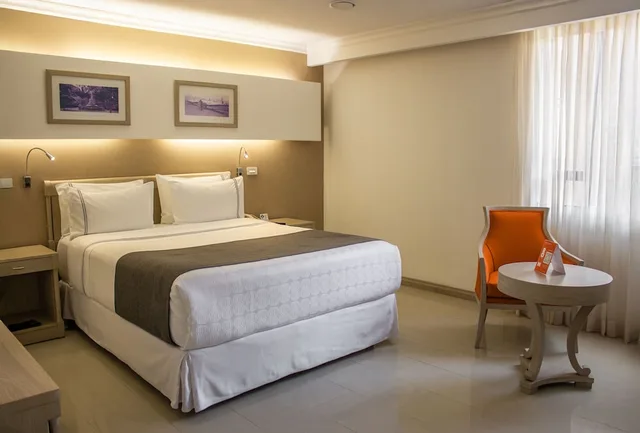غرفة سوبيريور بسرير كوين، Sonesta Hotel Cali 1/9