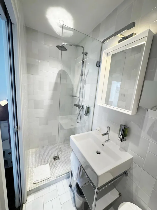 Single Room, Hotel Mistral 7/8