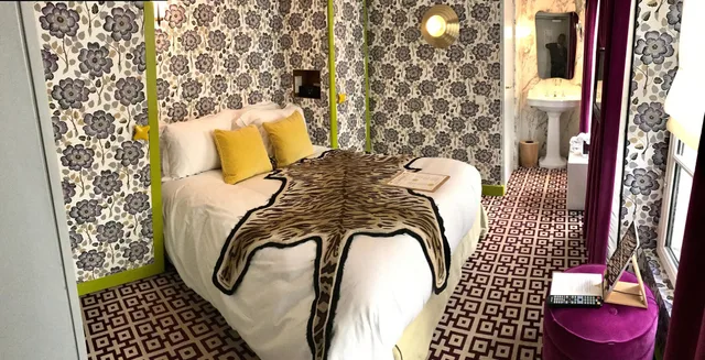 غرفة صغيرة بسرير مزدوج، Hotel Thoumieux 3/3