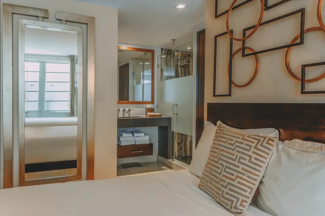 غرفة بريميوم بسرير مزدوج بإطلالة على المدينة، Iberostar Waves Berkeley Shore 3/4