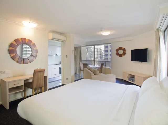 Oaks Sydney Hyde Park Suites، Surry Hills، سيدني 19/80