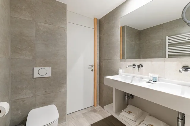 غرفة ثلاثية بسرير فردي، Hotel Le Bois de Bruges 4/7