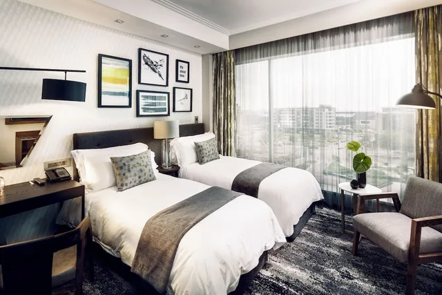 غرفة قياسية بسريرين منفصلين، The Maslow Hotel, Time Square 1/2