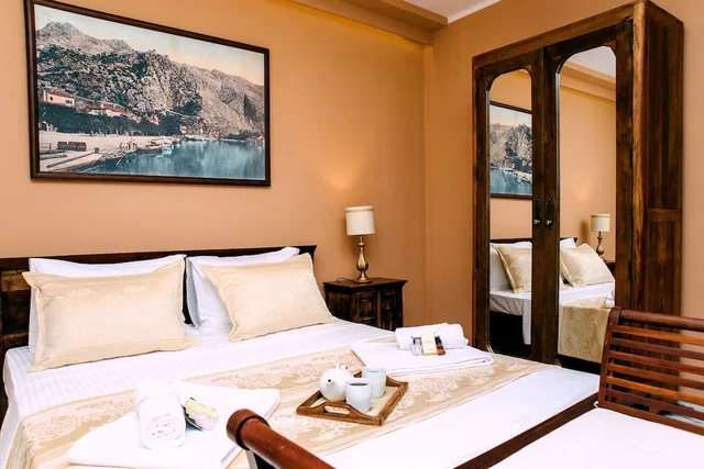 شقة فاخرة بسريرين كوين بشرفة بغرفتي نوم، D & Sons Apartments 2/6