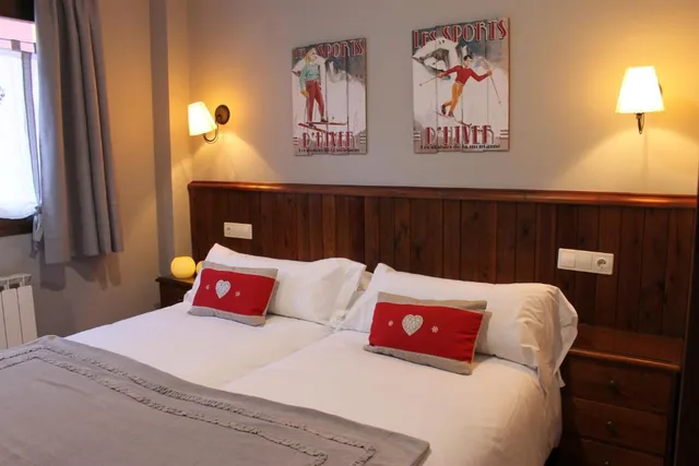 Room, Twin Beds, Vita Beret Hotel 5/9
