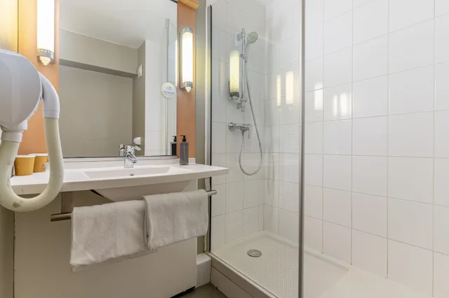 غرفة مزدوجة، B&B Hotel Marseille La Valentine Porte d Aubagne 7/8