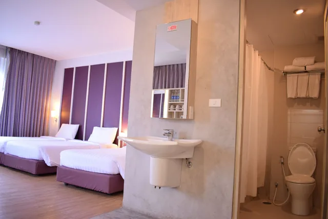 غرفة ديلوكس ثلاثية، Trang Hotel Bangkok 4/4