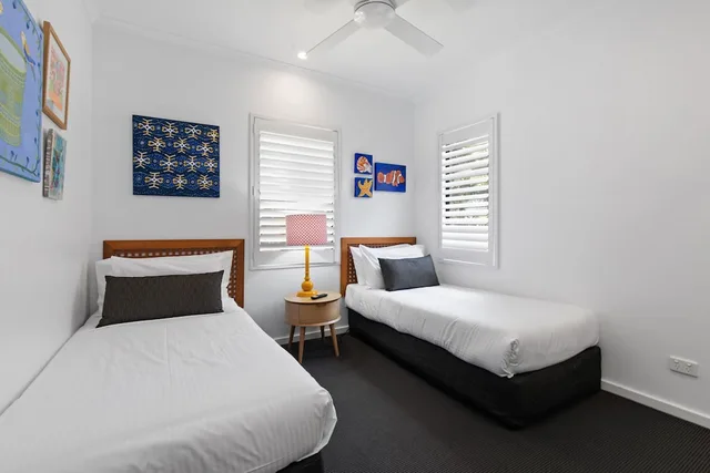 شقة بسرير كوين وسريرين منفصلين بغرفتي نوم، Bella Casa Noosa 2/10