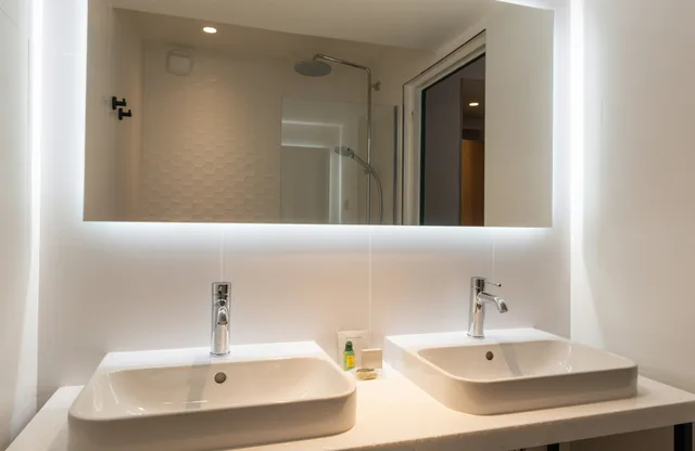 جناح جونيور، Leonardo Boutique Hotel Paris Opera 4/5