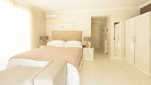 Garden, Double Bed، Sea Five Boutique Hotel 2/2