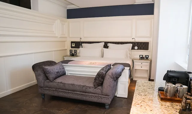 جناح جونيور بسرير كينج، Hotel and Spa Mansion Solis by Hotsson 5/8