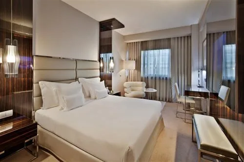 غرفة بريميير بسرير مزدوج، Altis Grand Hotel 1/1