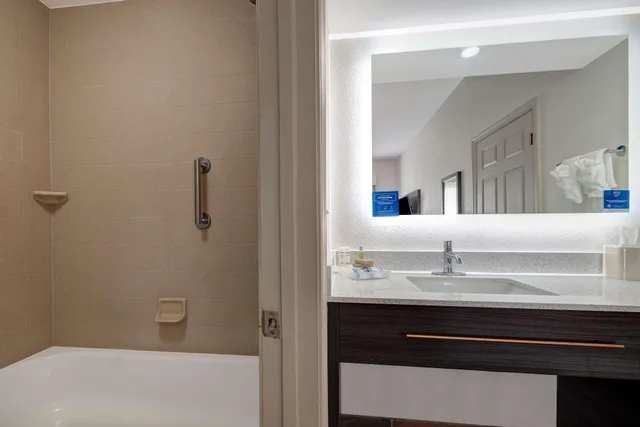 2 Bedrooms, Suite, 2 King Beds, 2 Bathrooms، Homewood Suites by Hilton Jackson-Ridgeland 8/8