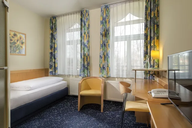 غرفة قياسية مفردة، Hotel Schloss Schweinsburg 4/9