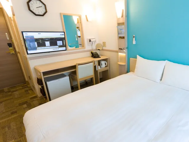 Standard, Queen Bed, Smoking, Toyoko Inn Shiki eki Higashi guchi 2/2