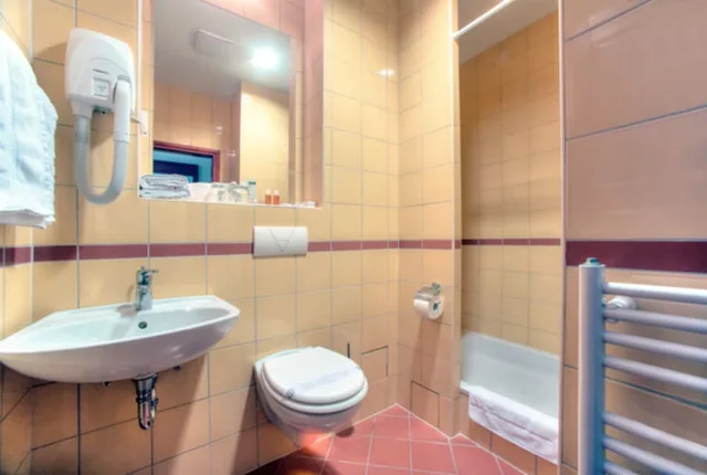 غرفة سوبيريور بسريرين منفصلين بشرفة، Hotel Vrata Krke 4/4