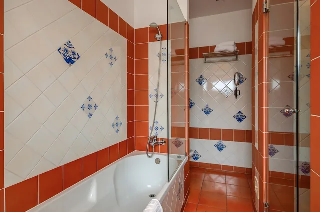 Suite, Queen Bed, City View, Belver Principe Real Hotel 2/3