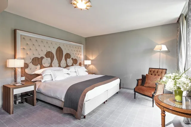 غرفة ديلوكس بسرير كينج بإطلالة على البحيرة، Carlton Hotel St Moritz 5/10
