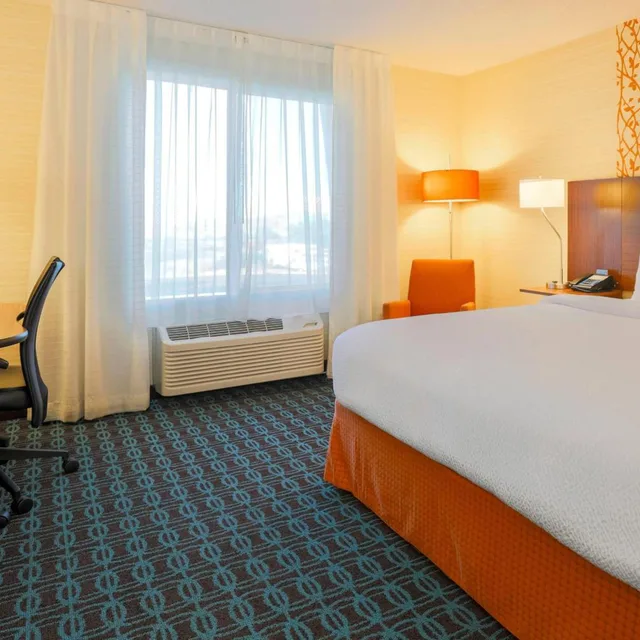 غرفة كبيرة بسرير كينج، Fairfield Inn & Suites by Marriott Yuma 2/9