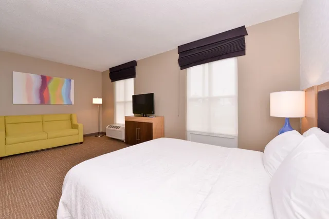 جناح بسرير مزدوج لذوي الإعاقة، Hampton Inn & Suites Plymouth 4/10