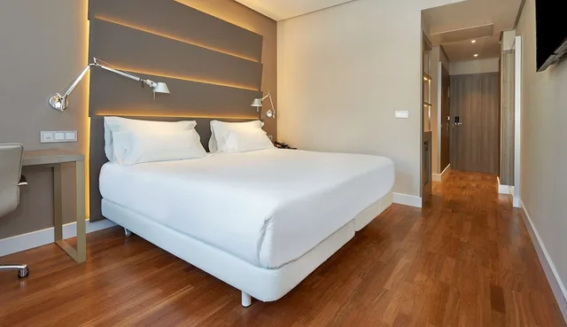 New Style, Standard, Nh Sevilla Plaza De Armas Hotel 3/9