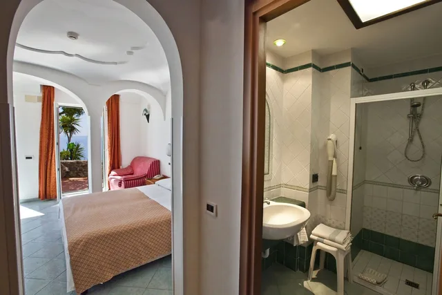 غرفة بسرير مزدوج بإطلالة على البحر، Hotel Don Felipe 4/5