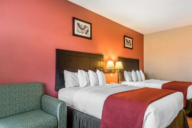 غرفة بسريرين كوين، Quality Inn & Suites La Vergne, TN 2/2