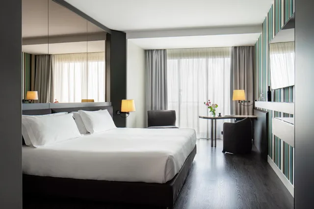 غرفة بسرير مزدوج أو سريرين منفصلين، The Nicolaus Hotel Bari 1/3