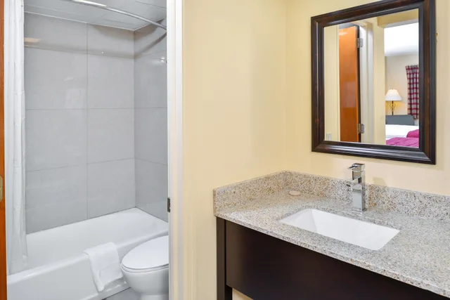 غرفة بسريرين مزدوجين، Soudersburg Inn & Suites Lancaster 2/5