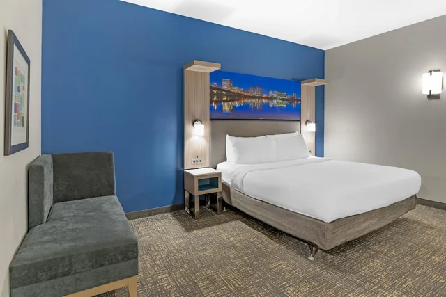 غرفة قياسية بسرير كينج بمطبخ لذوي الإعاقة، Best Western Plus Glen Allen Inn 3/10