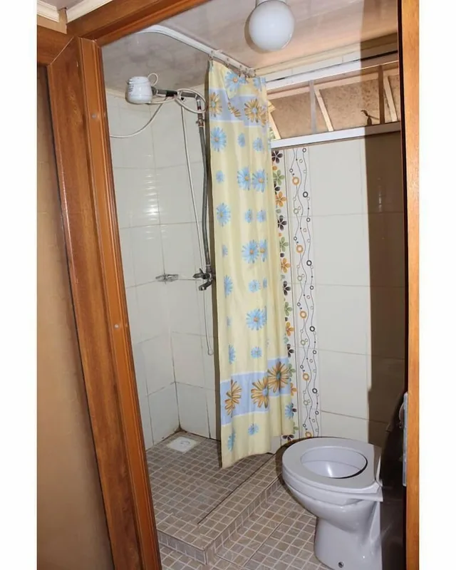 غرفة ديلوكس مفردة بسرير كوين، Classic Guest Home 2/4